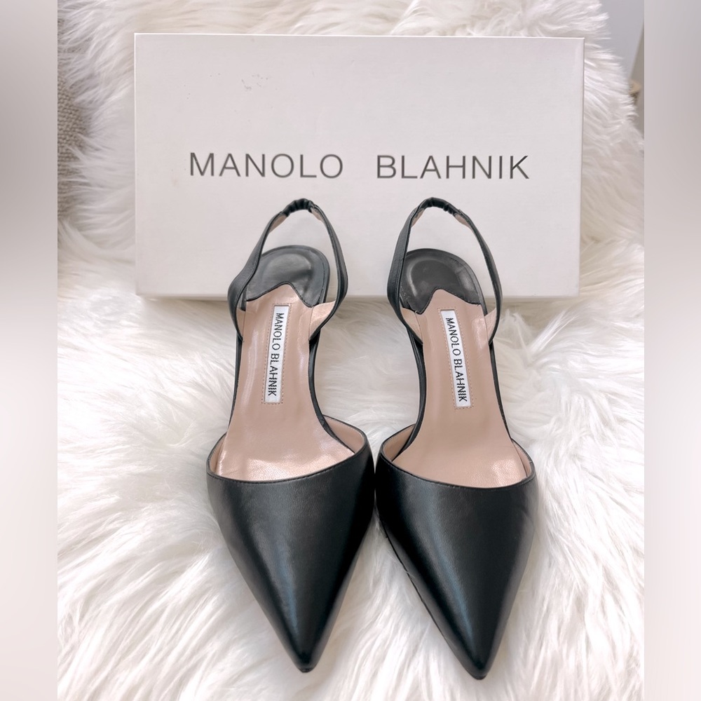 Manolo Blahnik "Carolyne" 70 Slingback Classic Heel in Black Napa | Size 37